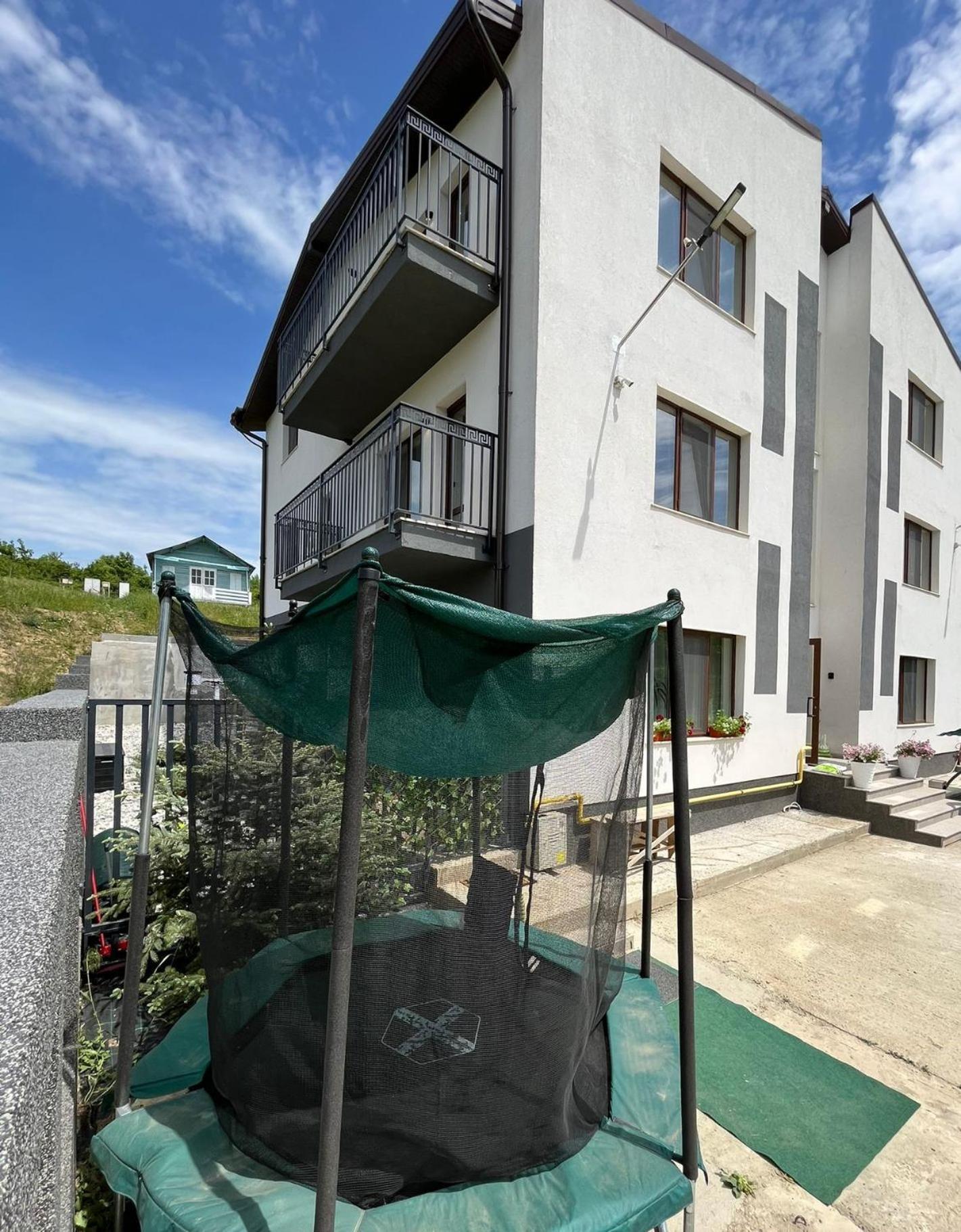Amurresidence Ap3 Barbeque Airport&Parking ยาช ภายนอก รูปภาพ
